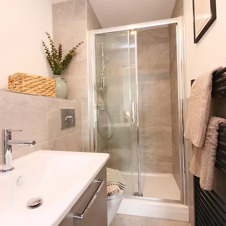 41 With Free Secure Parking *