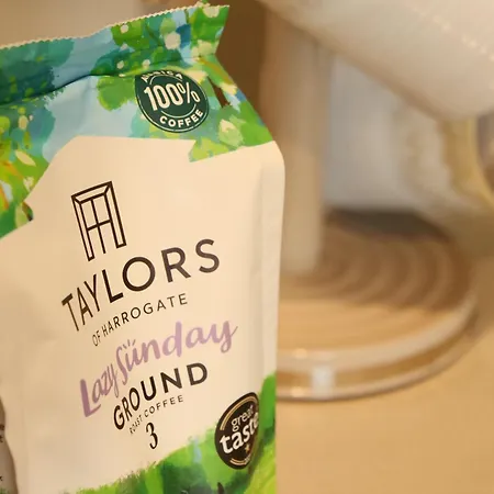 41 With Free Secure Parking Apartment *