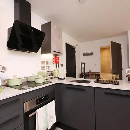 Apartment 41 With Free Secure Parking York