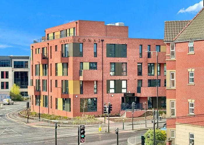 Apartment 41 With Free Secure Parking *