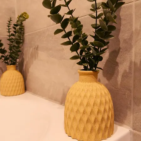 41 With Free Secure Parking *