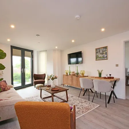 41 With Free Secure Parking Apartamento York